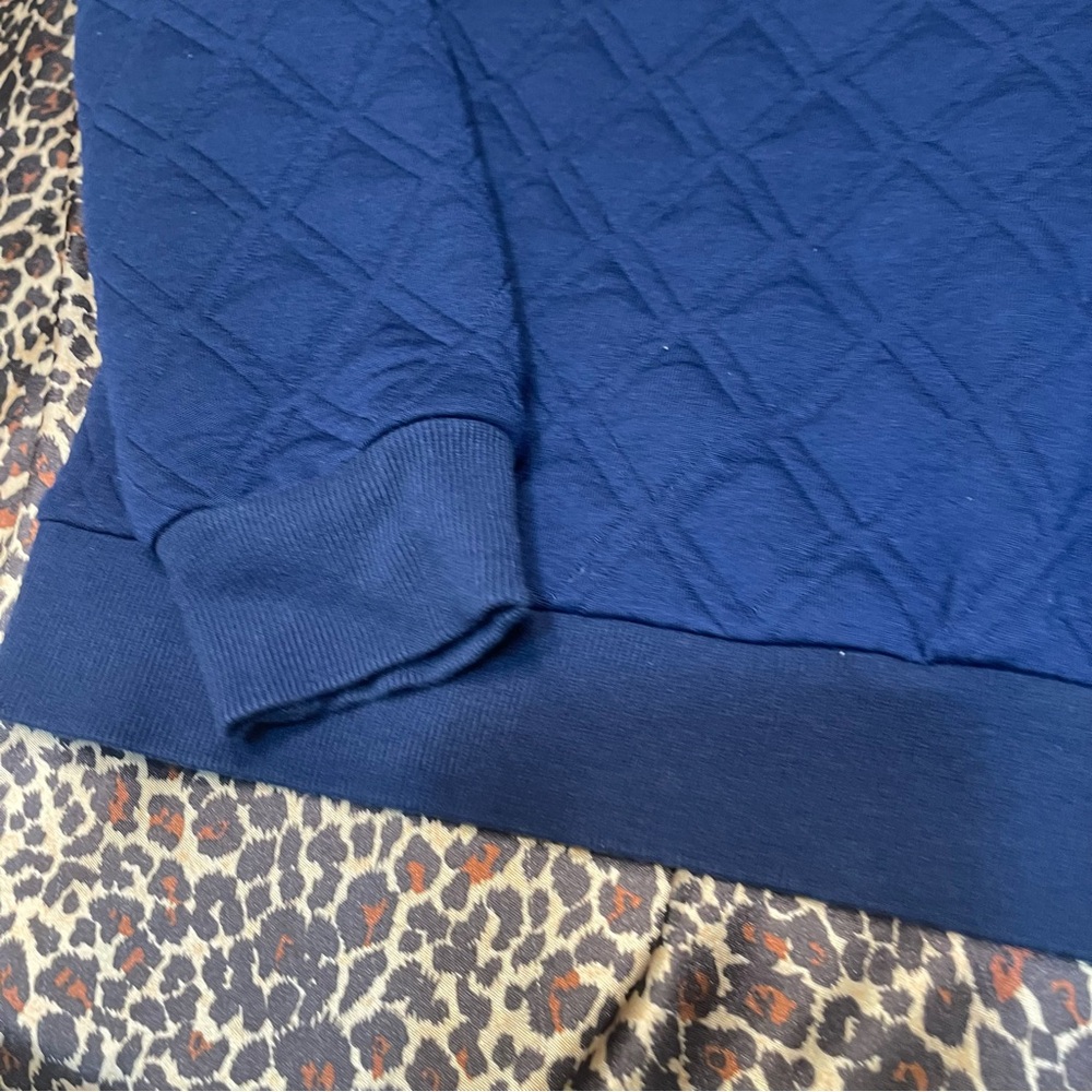 Tuckernuck Quilted Blue Puff Sleeve Sweater - Picture 7 of 11